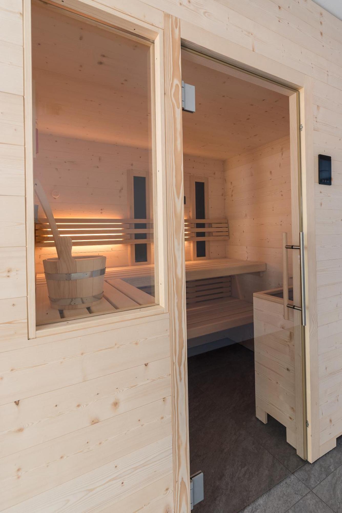 Apartment Mesnerhof Chalet With Dolomite View And Free Indoor Parking *